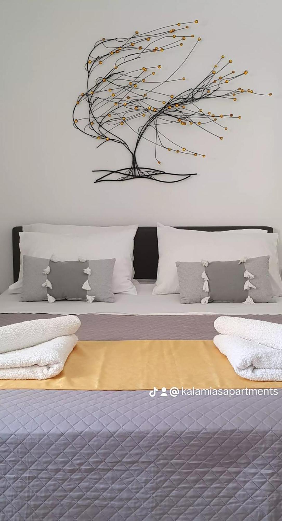 Kalamia'S Cozy Apartment 피르고스 외부 사진